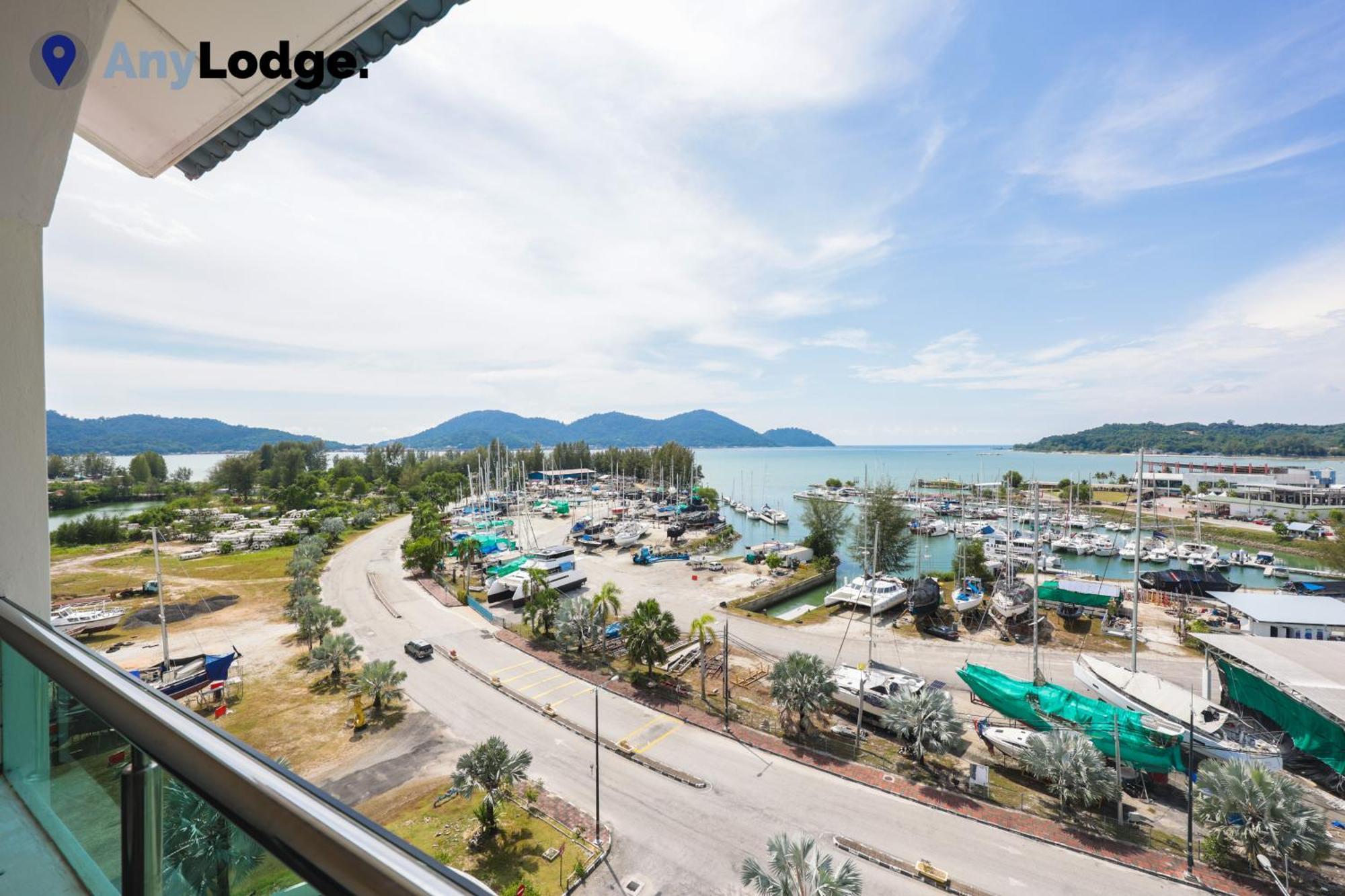 Anylodge Waterfront Marina Island Pangkor لومو المظهر الخارجي الصورة